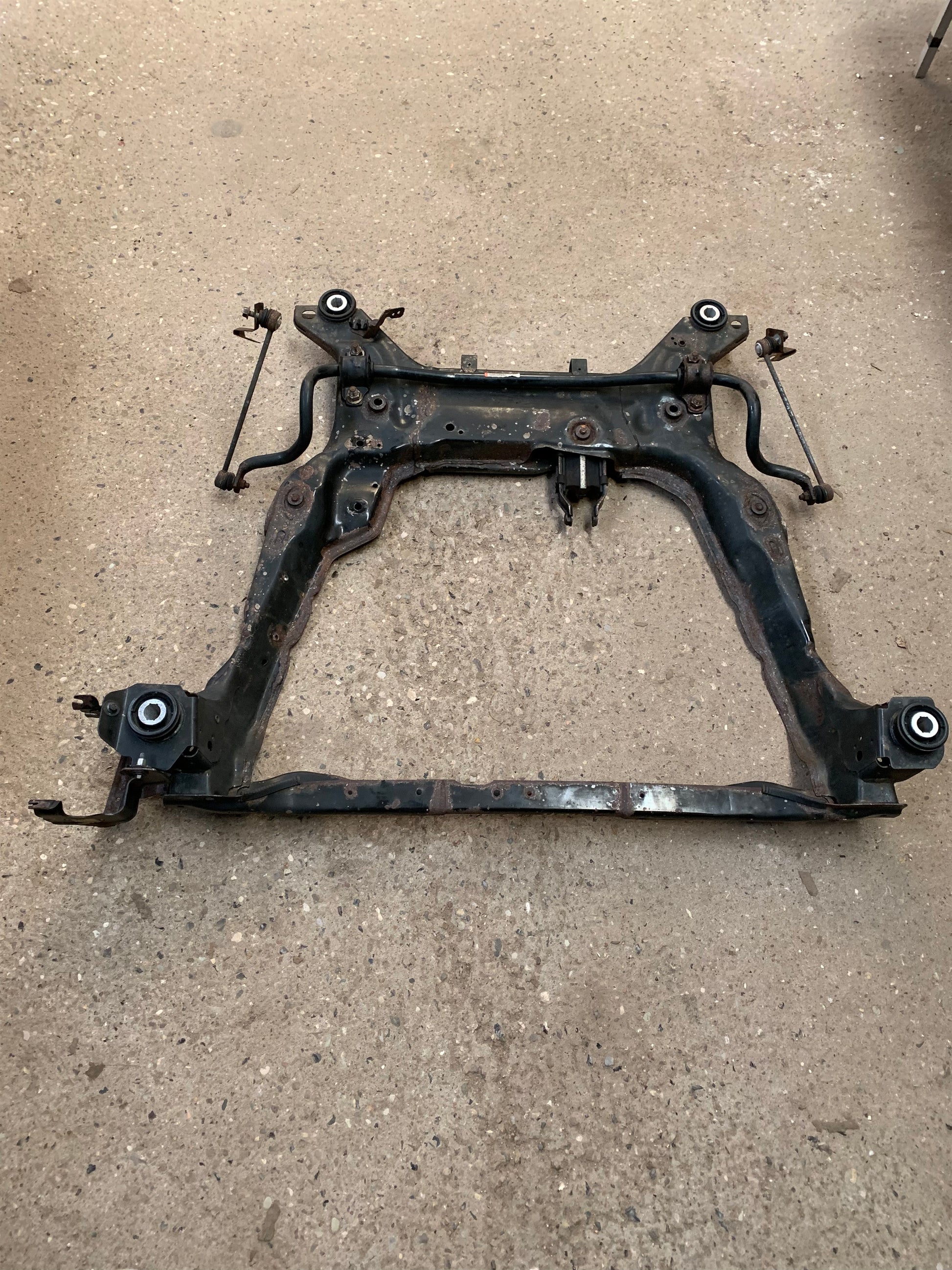 Volvo S60/V60 Forbro Med OEM Nr. 31406808 Fra Volvo Ophugger