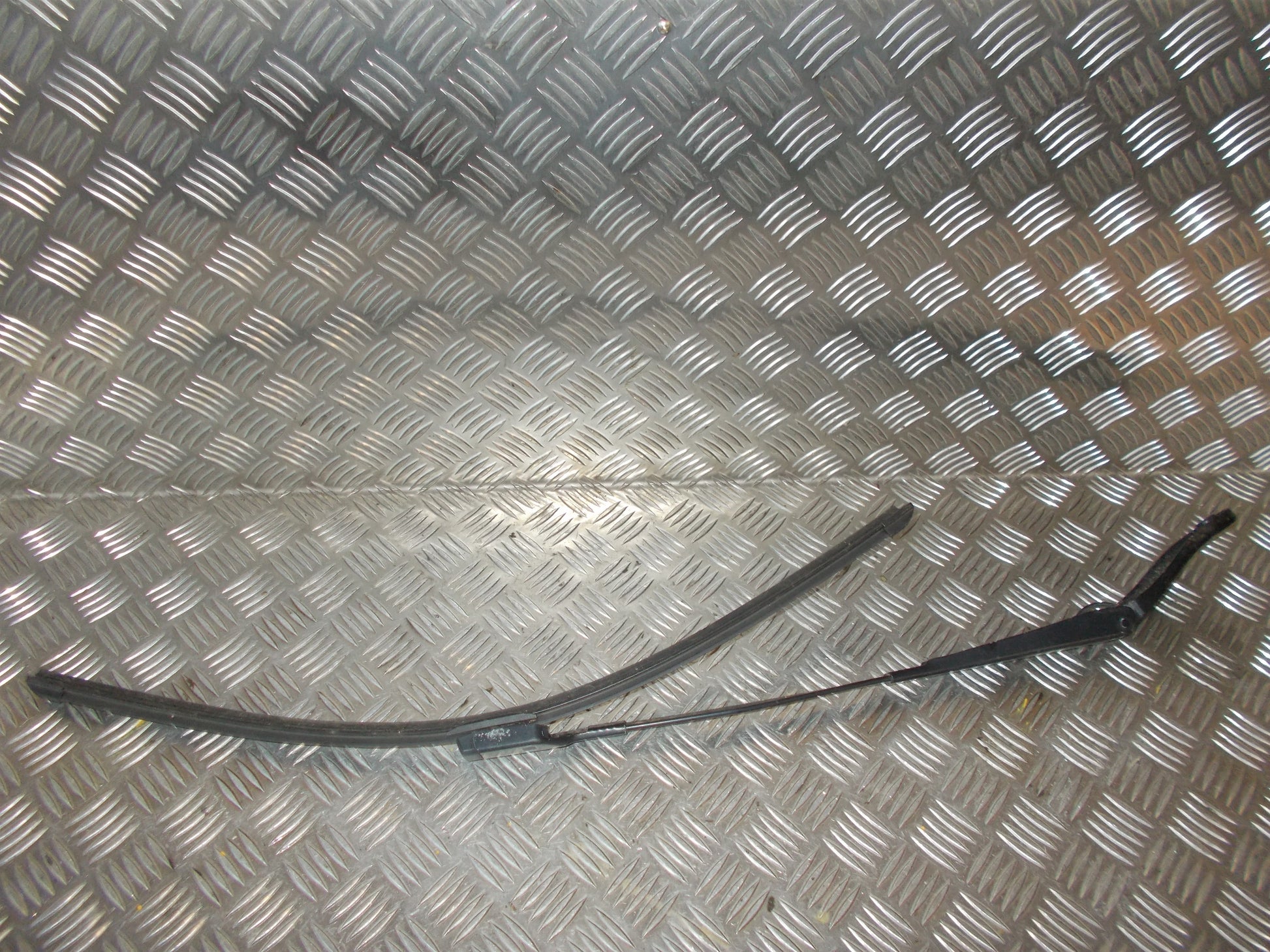 Volvo S60/V60 Viskerarm Med OEM Nr. Ophugger Fra Volvo Ophugger