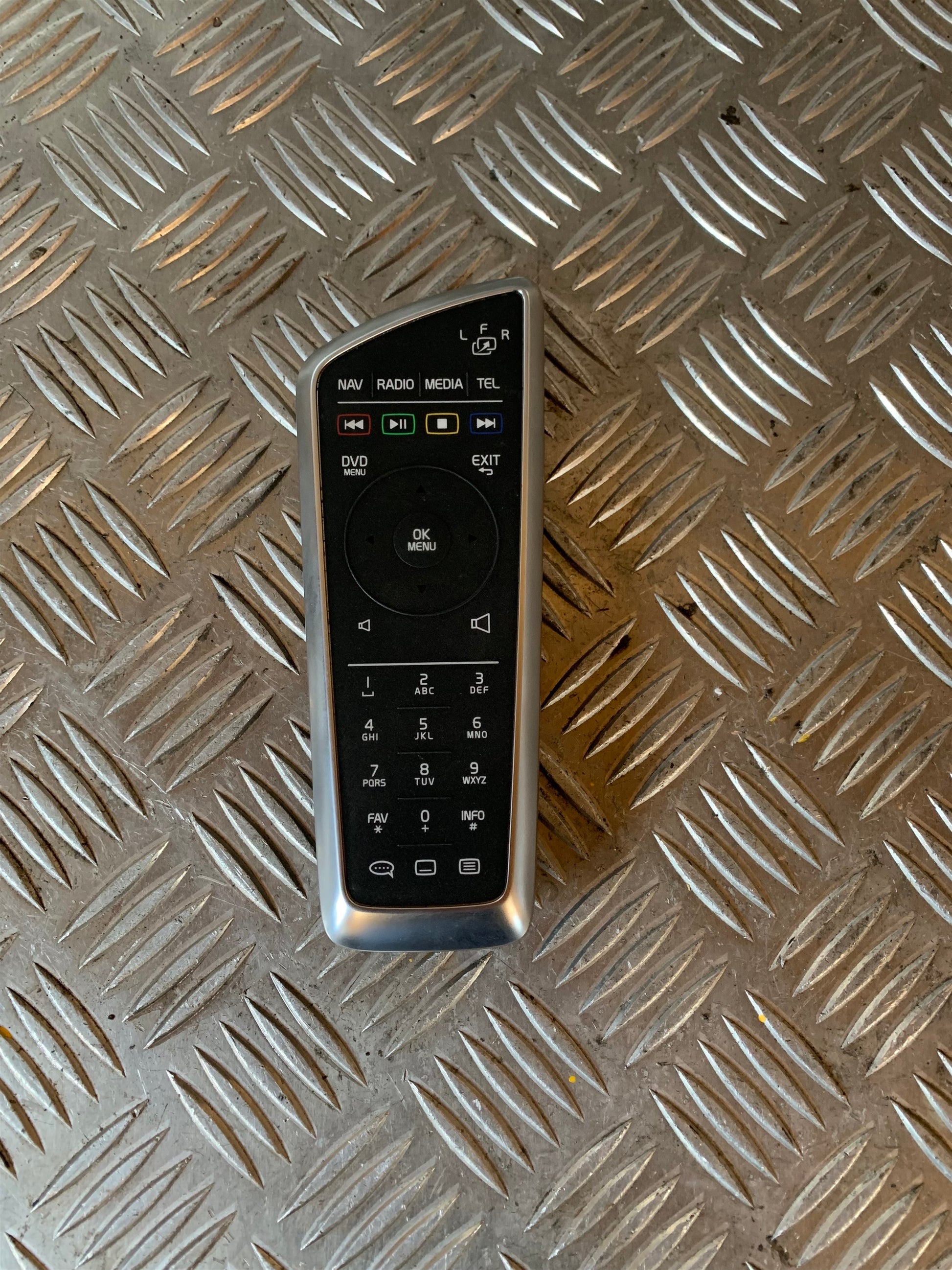 Volvo S60/V60 Fjernbetjening/Nøgle Med OEM Nr. 31334991 Fra Volvo Ophugger