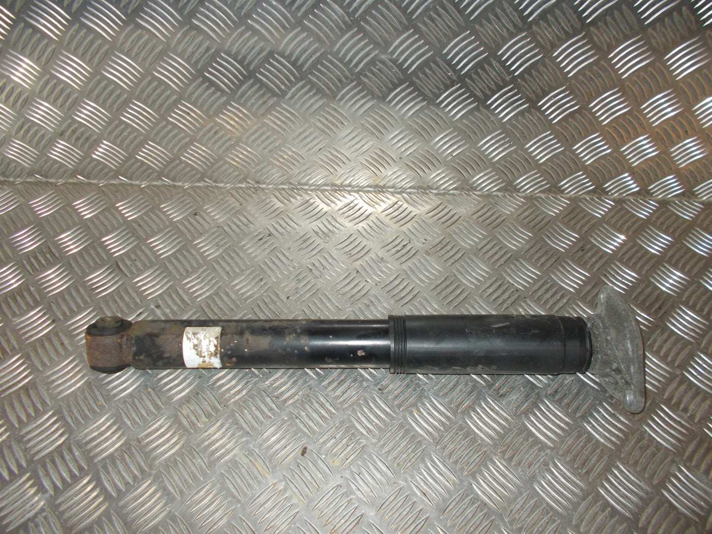 Volvo S60/V60 Støddæmper Bag Med OEM Nr. 31277979 Fra Volvo Ophugger