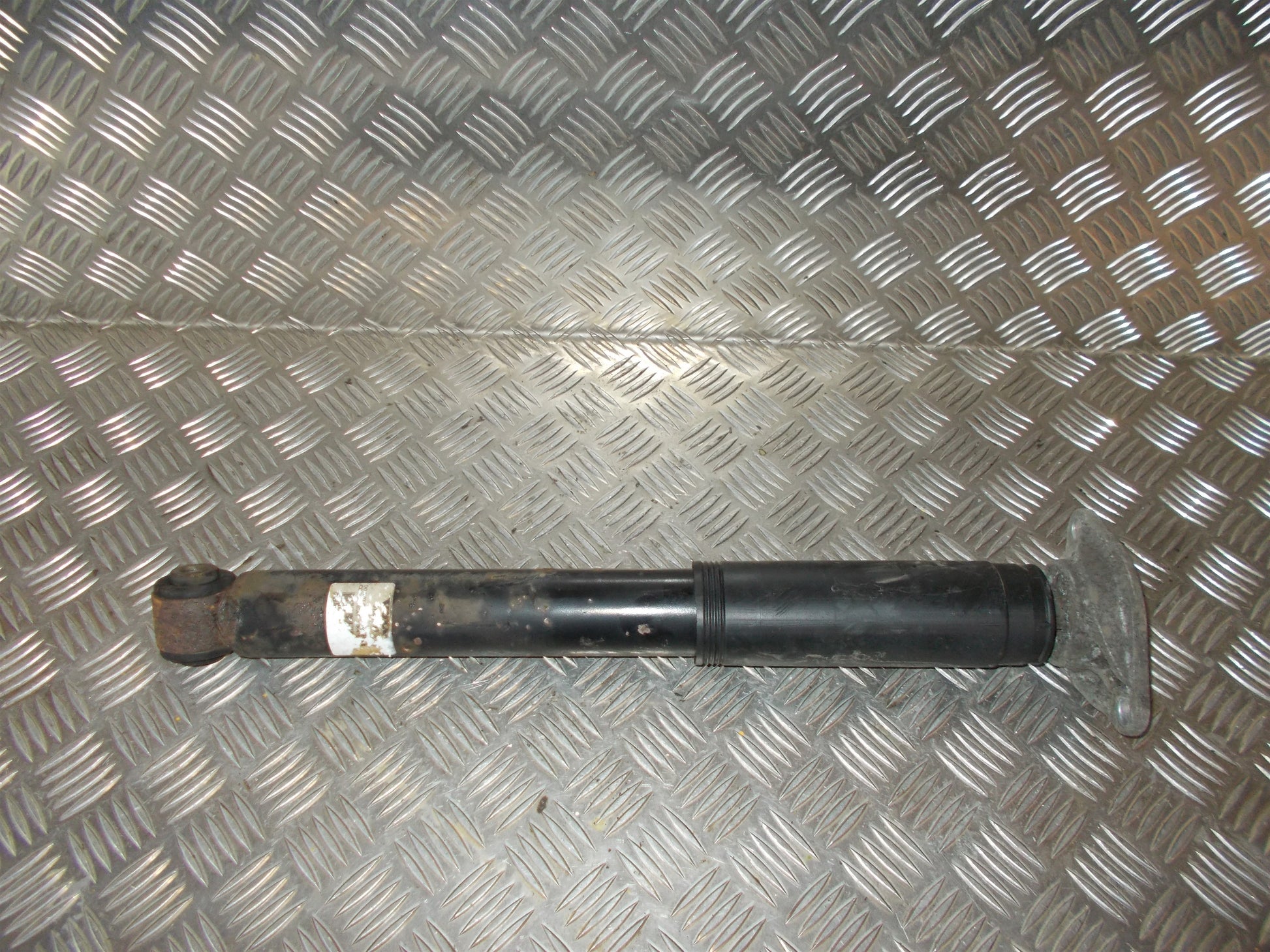 Volvo S60/V60 Støddæmper Bag Med OEM Nr. 31429371 Fra Volvo Ophugger