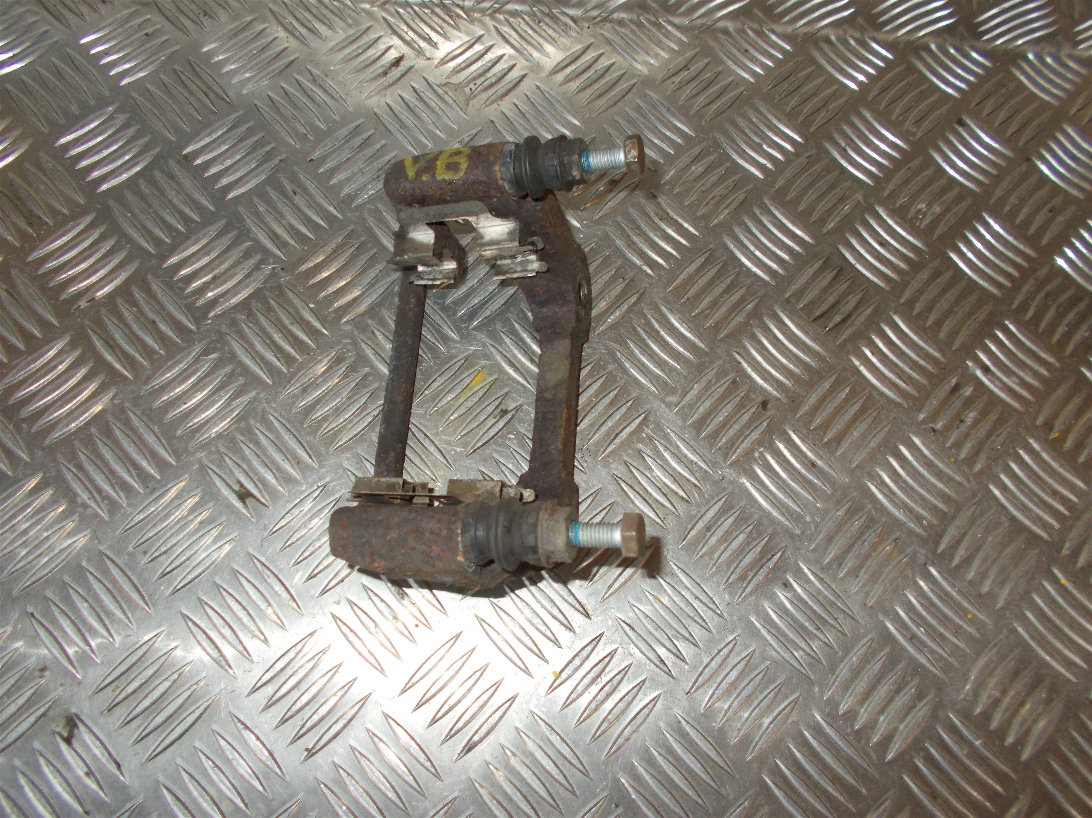 Volvo S60/V60 Bremseåg Med OEM Nr. 36001383 Fra Volvo Ophugger