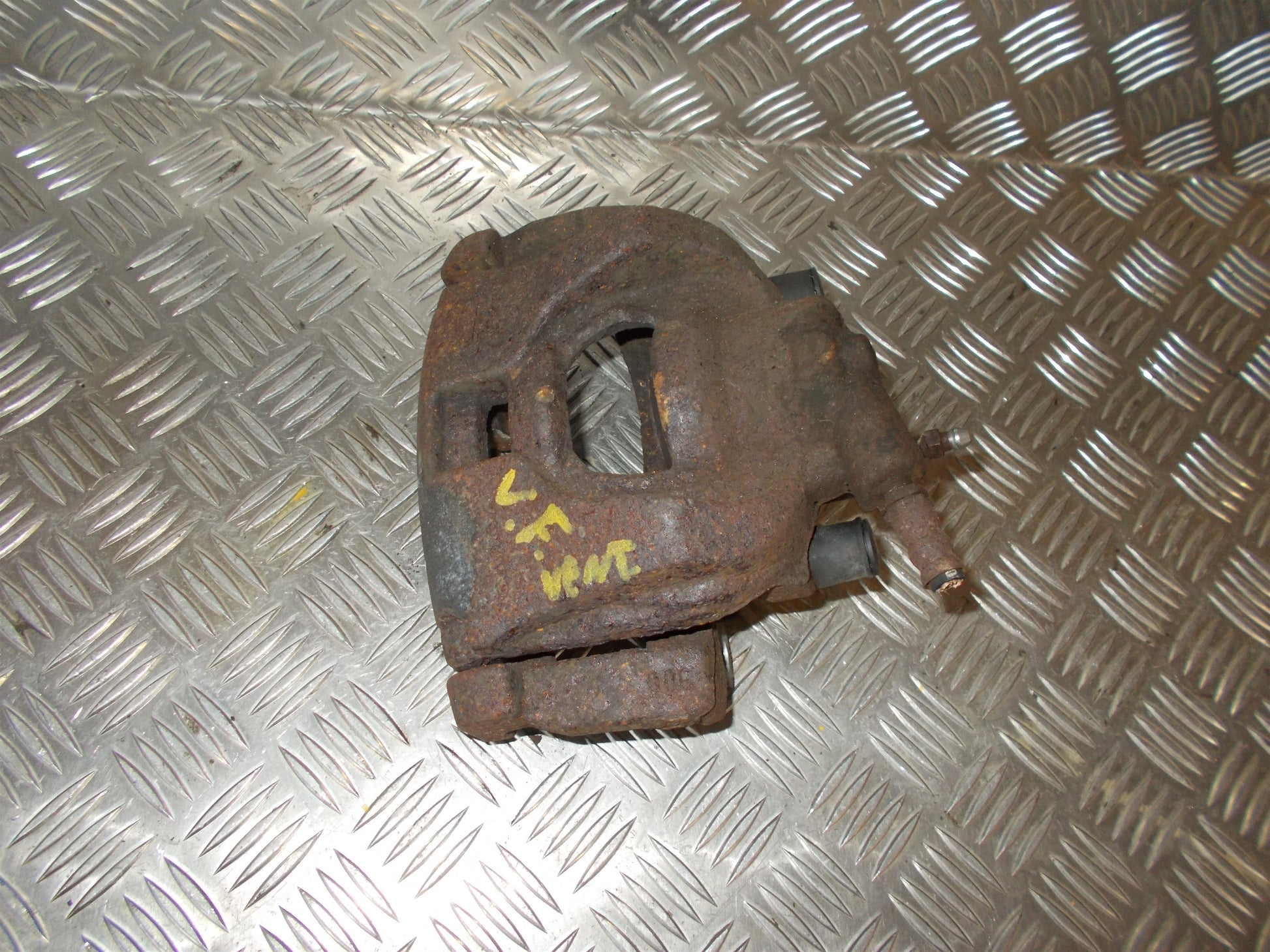 Volvo S60/V60 Bremsekaliber VF Med OEM Nr. 8603753 Fra Volvo Ophugger