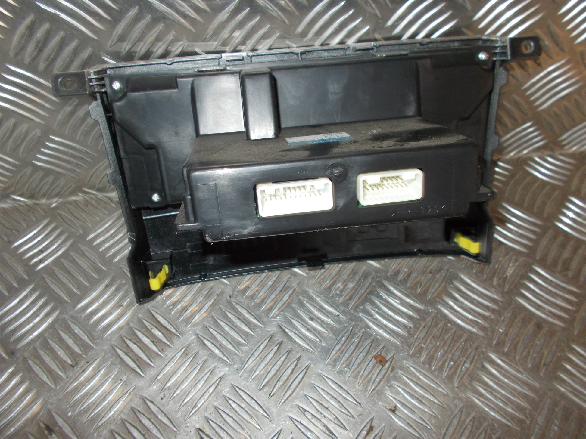 Toyota Corolla Verso Radio Med OEM Nr. 559000F020 Fra Toyota Ophugger