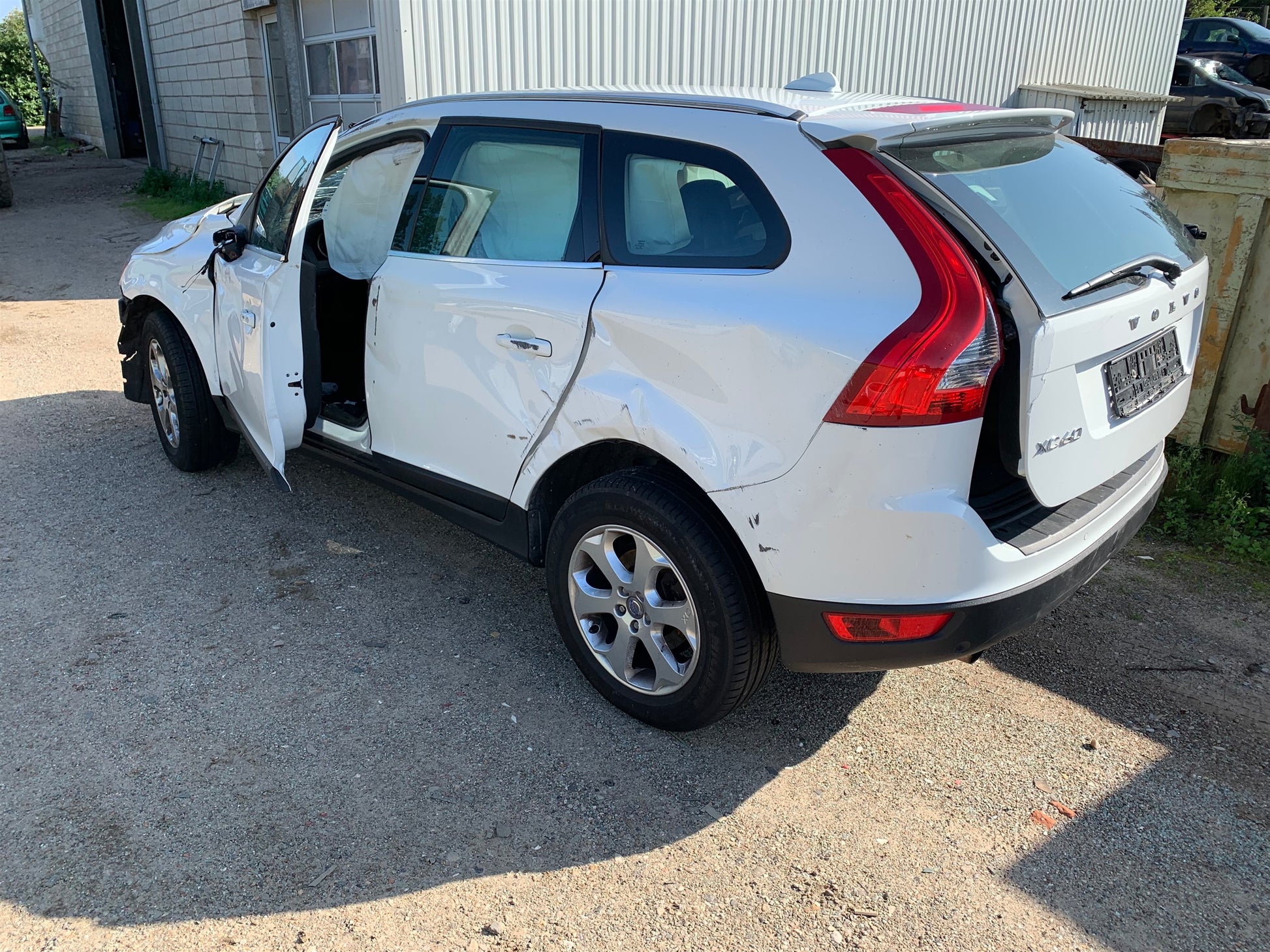 Volvo XC60 Pluk-Selv-Bil Med OEM Nr. Ophugger Fra Volvo Ophugger