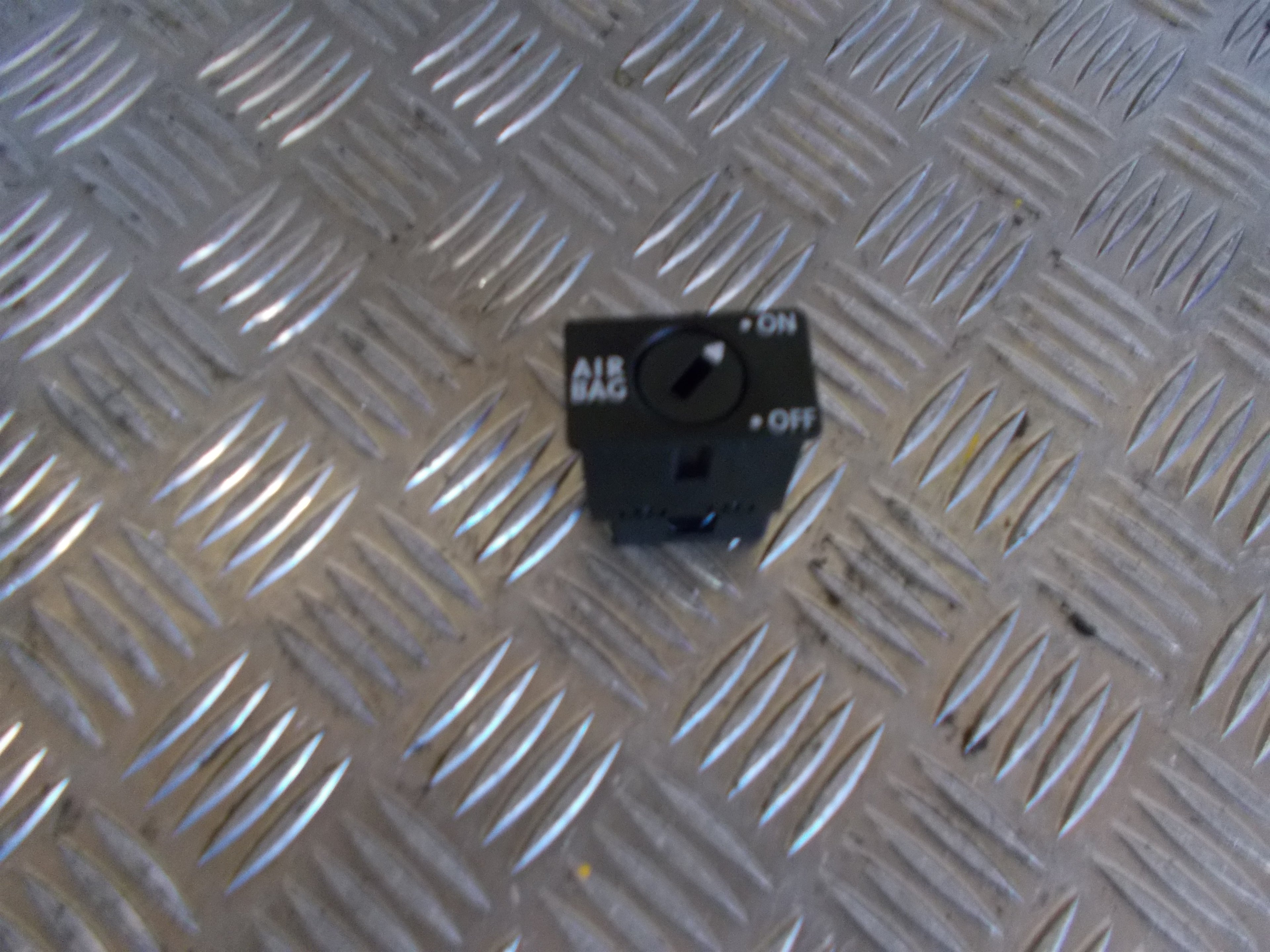 VW Golf 5 1K Kontakt Diverse Med OEM Nr. 1K0919237C Fra VW Ophugger