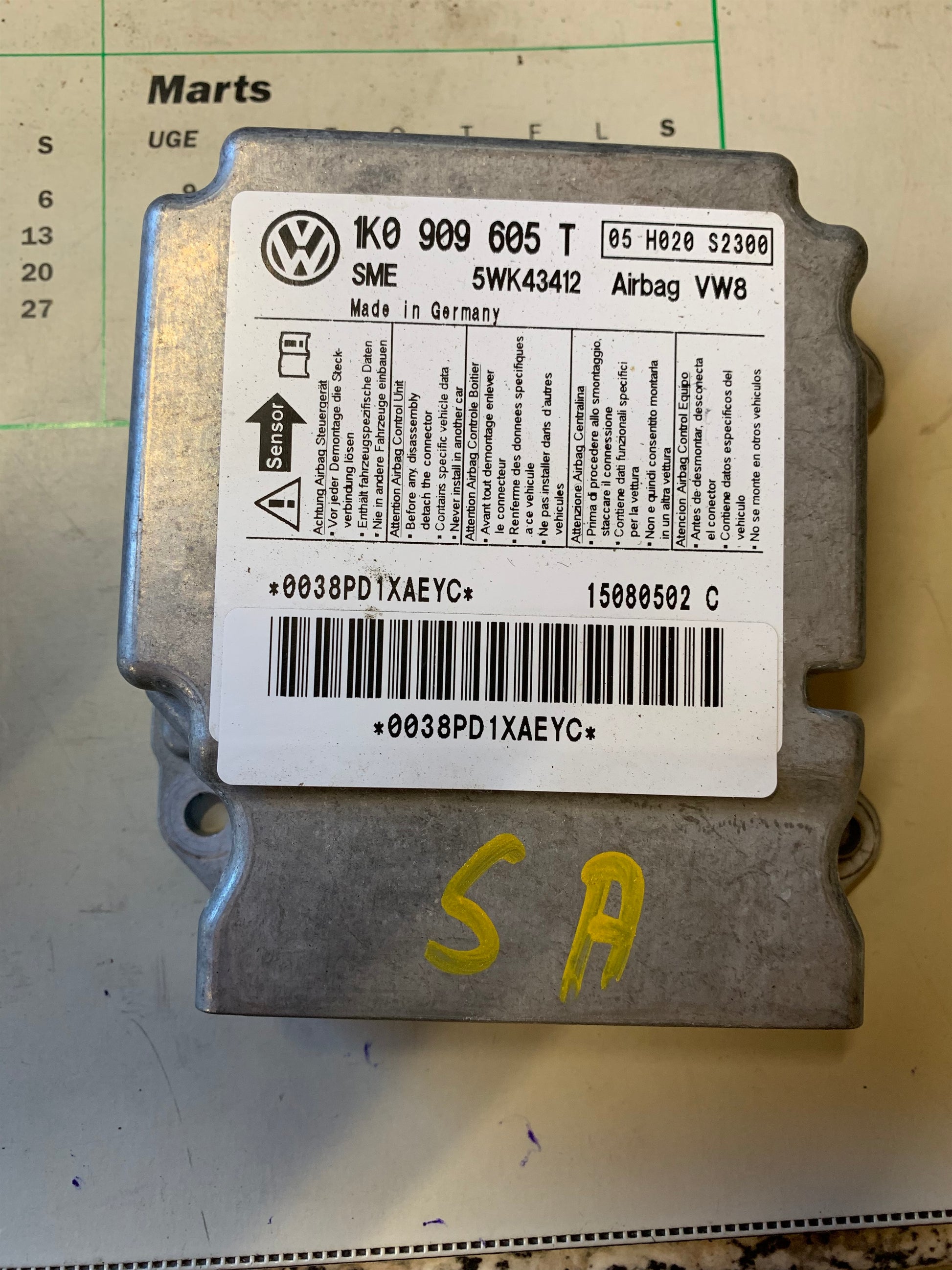 VW Golf 5 1K Airbag Elboks Med OEM Nr. 1K0909605T Fra VW Ophugger