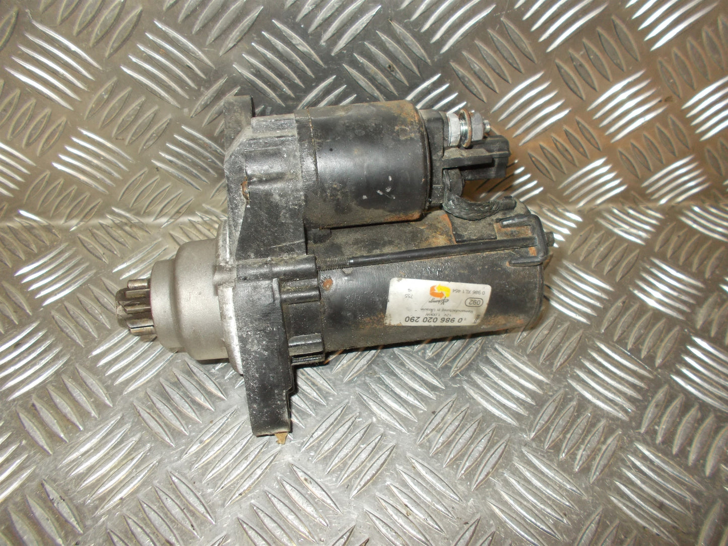 Skoda Fabia Starter Med OEM Nr. 0986020290 Fra Skoda Ophugger