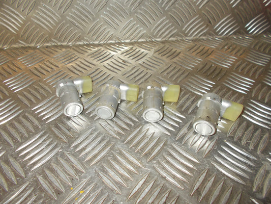 VW Polo 9N  Pdc Sensor/Baksensor Med OEM Nr. 7H0919275C Fra VW Ophugger