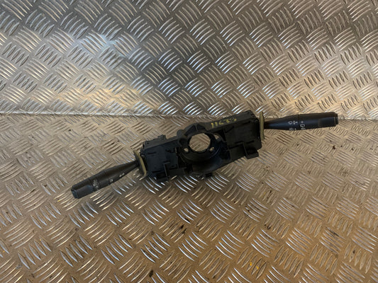 Peugeot 206 Kontakt Combi Med OEM Nr. 9630605180 Fra Peugeot Ophugger