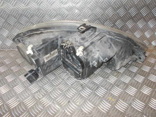 Seat Altea Forlygte Med OEM Nr. 5P1941005D Fra Seat Ophugger