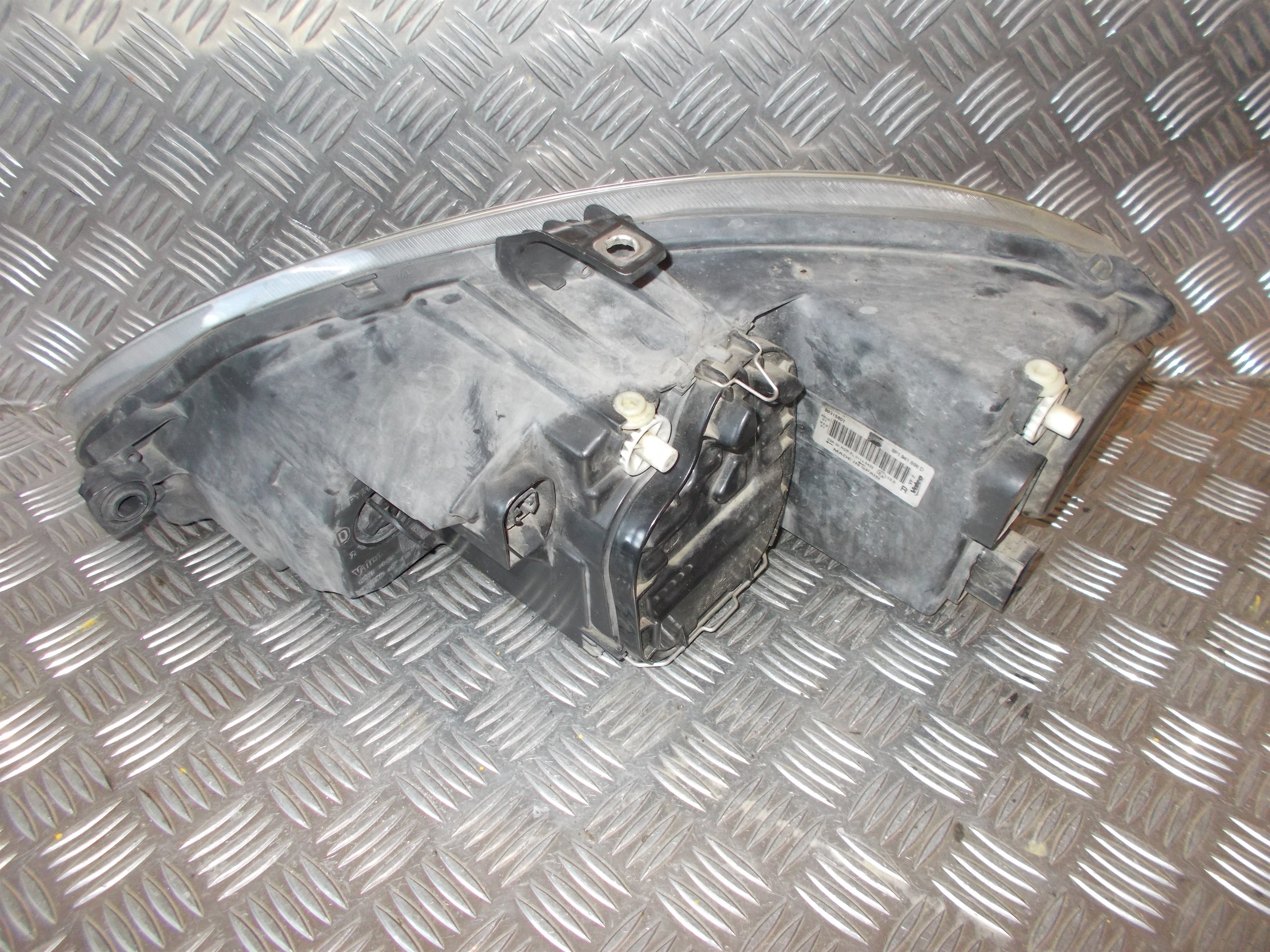 Seat Altea Forlygte Med OEM Nr. 5P1941006D Fra Seat Ophugger