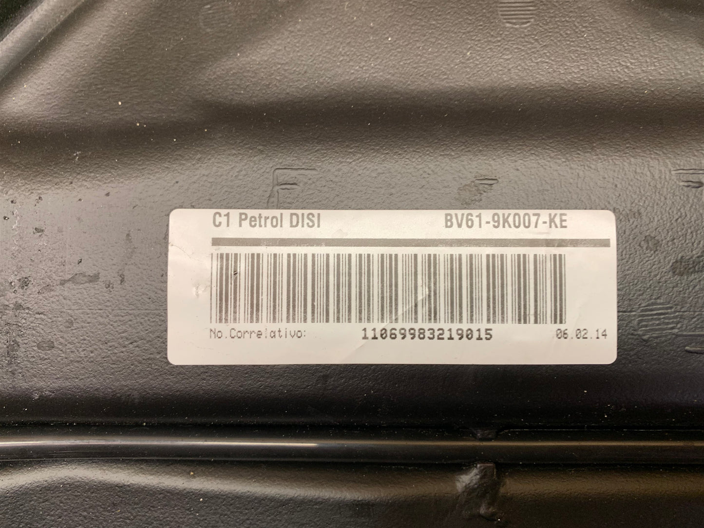 Ford C‑Max 2 Tank Med OEM Nr. BV619K007KE Fra Ford Ophugger