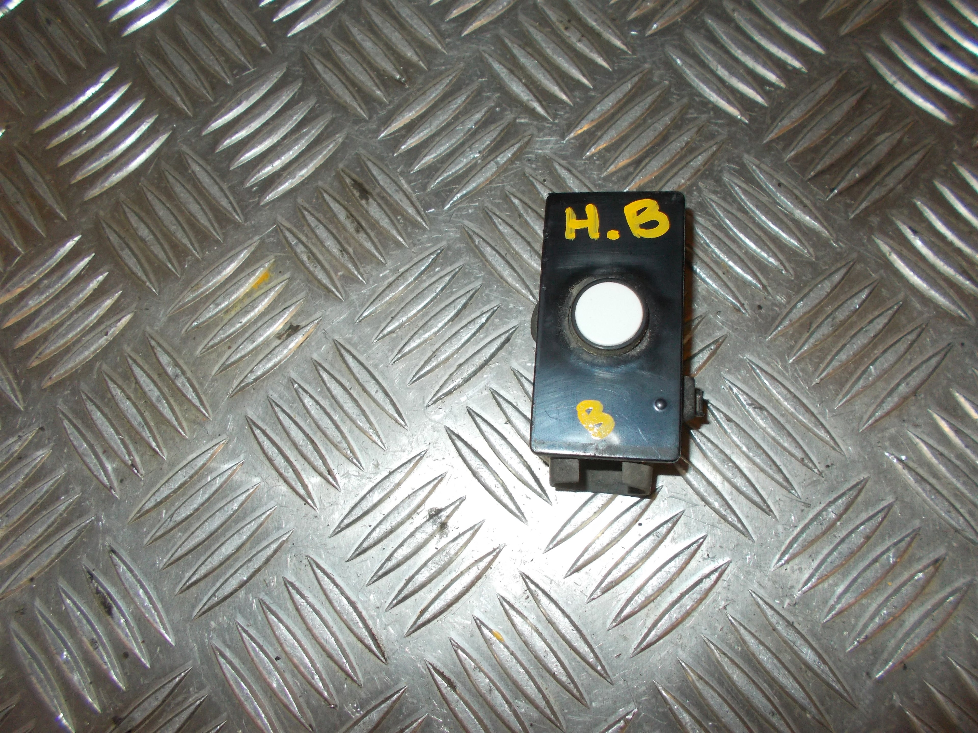 VW Up  Pdc Sensor/Baksensor Med OEM Nr. 1S0919275CGRU Fra VW Ophugger