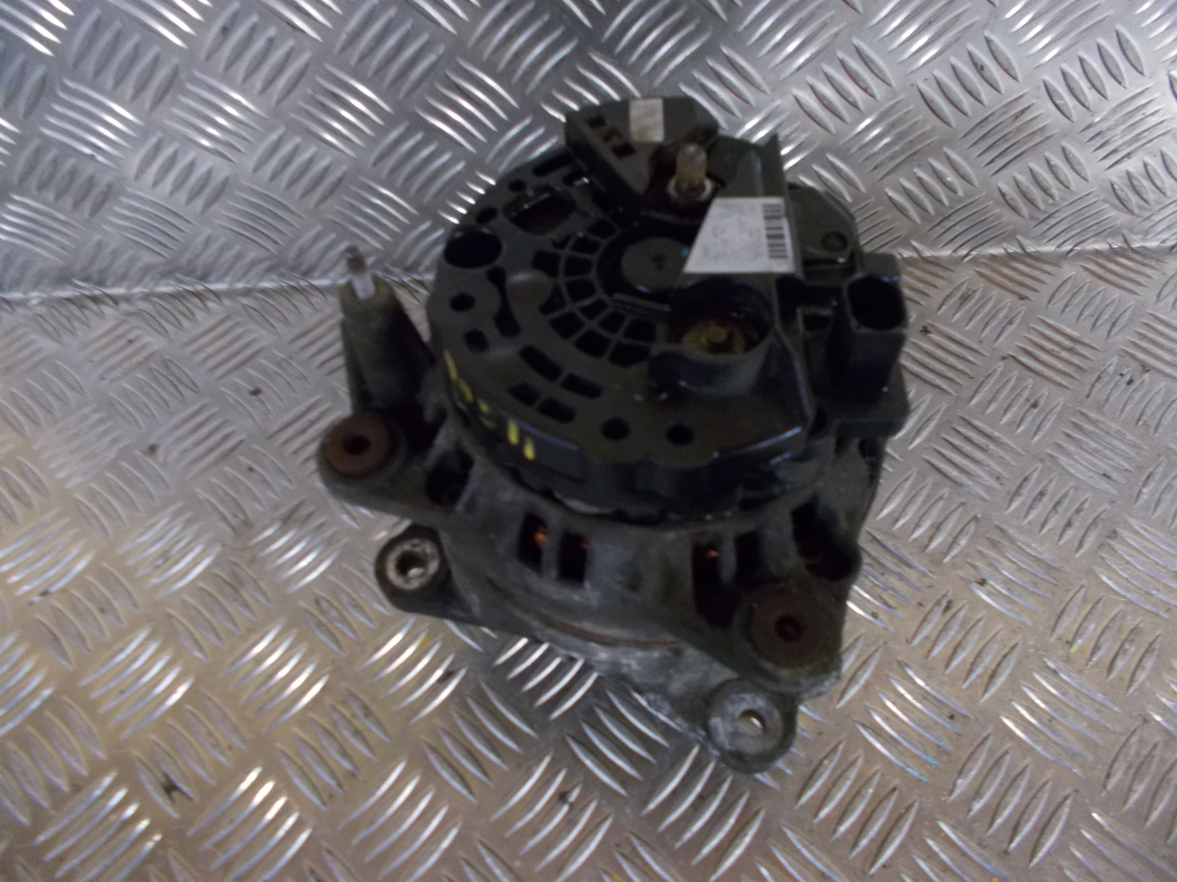 Seat Leon Generator Med OEM Nr. 028903028E Fra Seat Ophugger