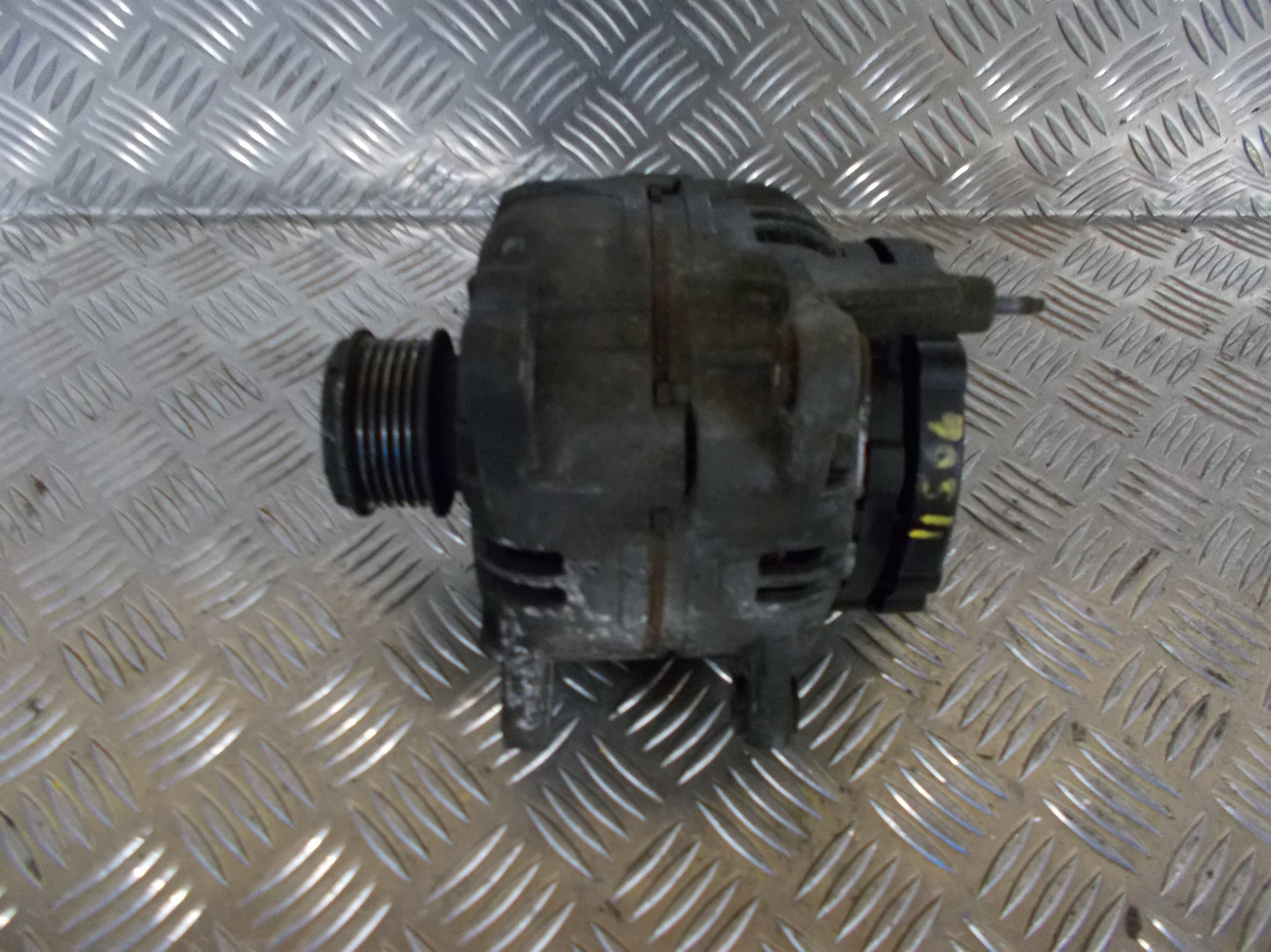 Seat Leon Generator Med OEM Nr. 0124515010 Fra Seat Ophugger