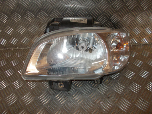 Seat Cordoba Forlygte Med OEM Nr. 6K1941043A Fra Seat Ophugger