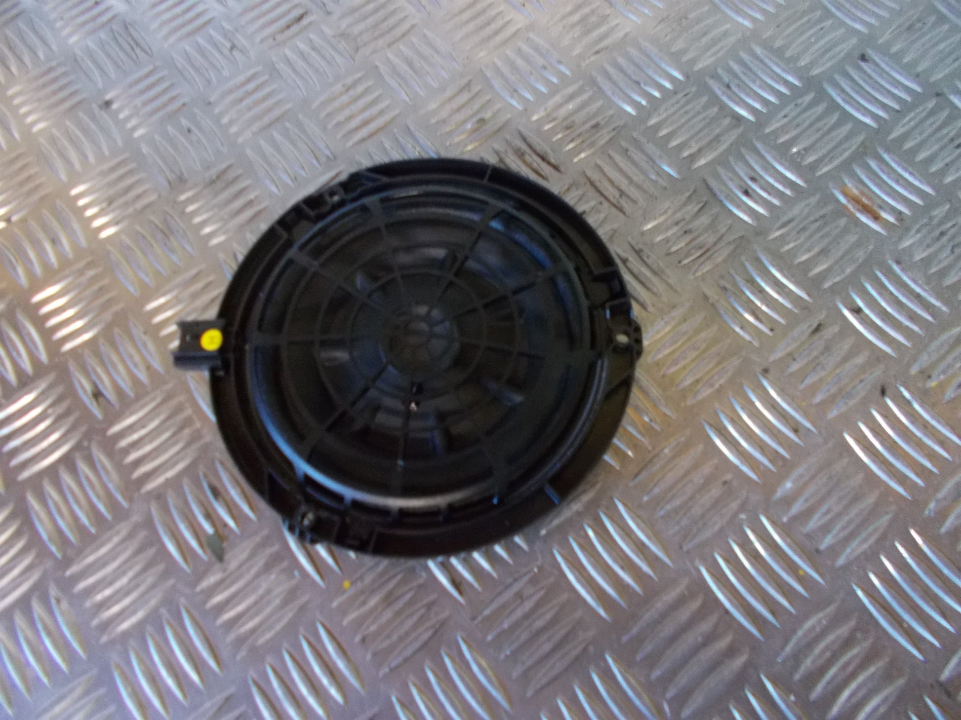 Citroen C4 II Højttaler Med OEM Nr. 9665231880 Fra Citroen Ophugger