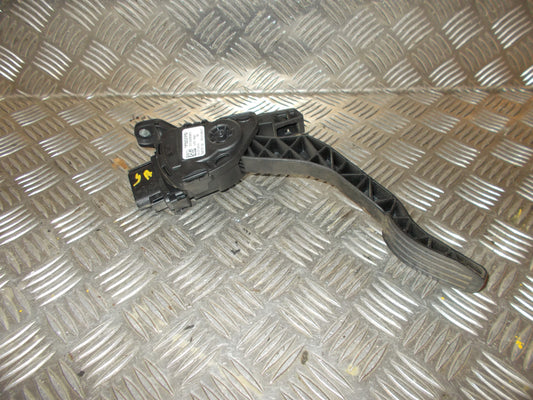 Volvo XC60 Speederpedal Med OEM Nr. 31329061 Fra Volvo Ophugger