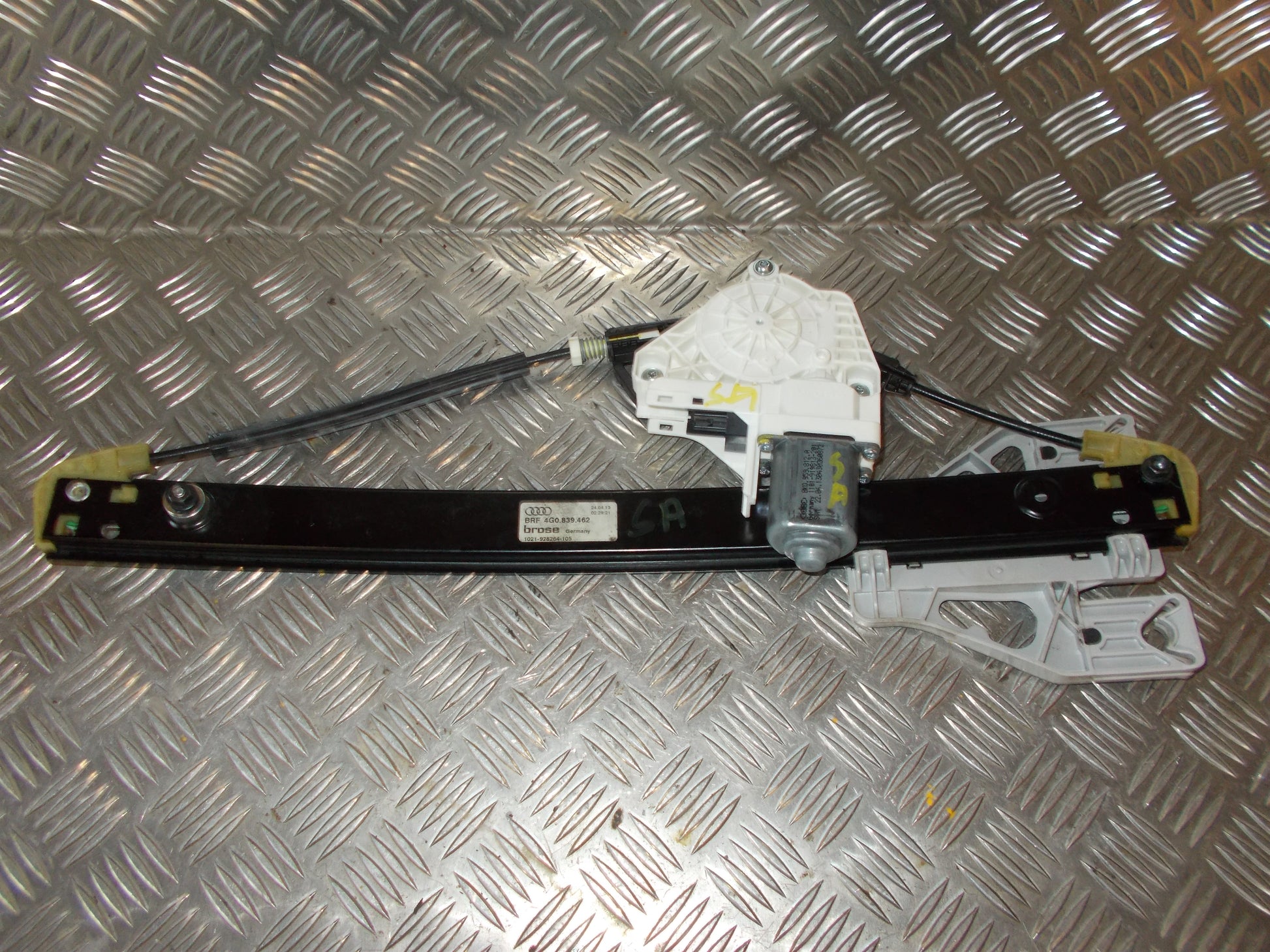 Audi A6 4G Rudemotor - Rudehejs Med OEM Nr. 8K0959812A Fra Audi Ophugger