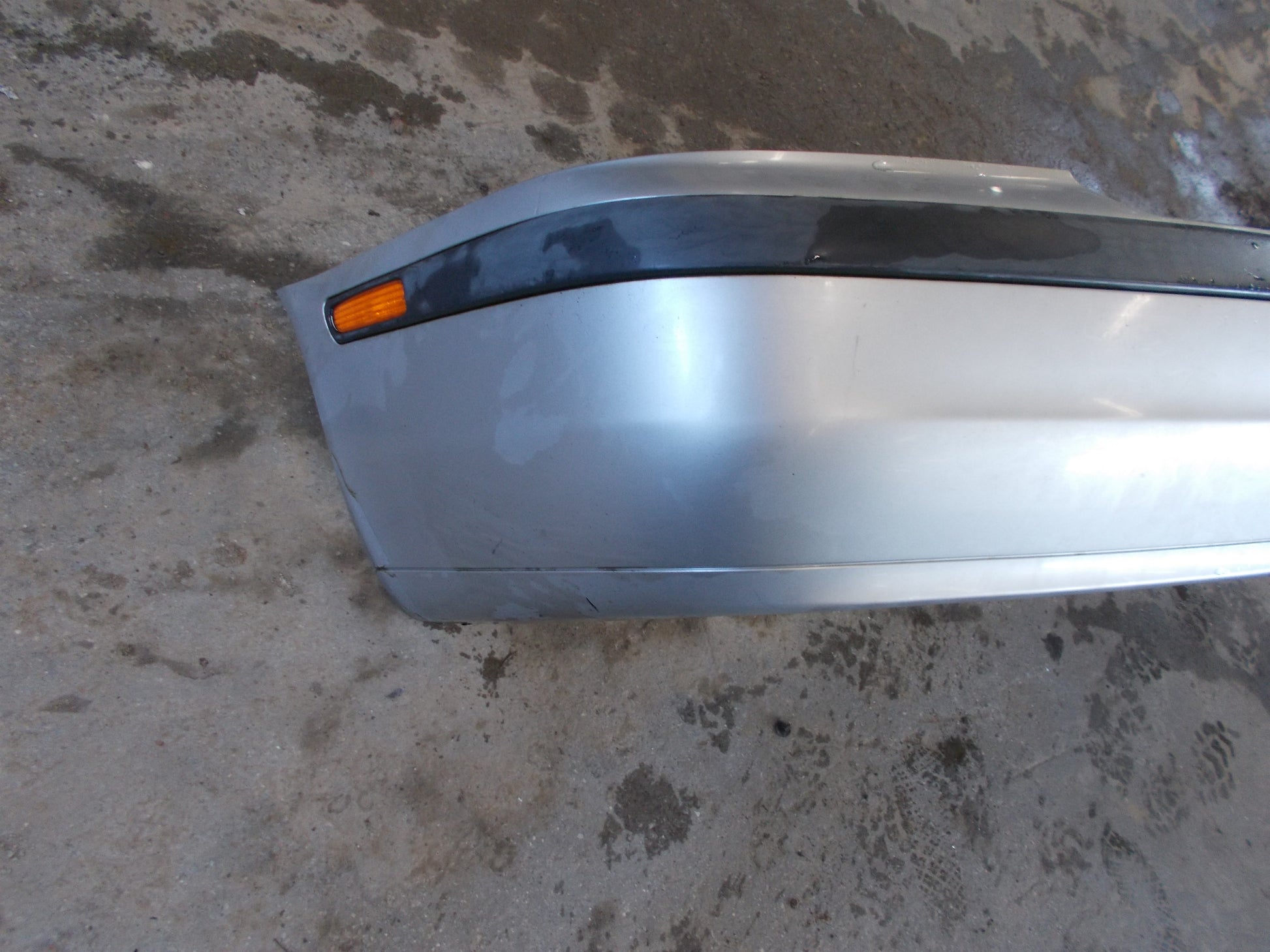 Volvo S40/V40 Bagkofanger Med OEM Nr. 30899313 Fra Volvo Ophugger