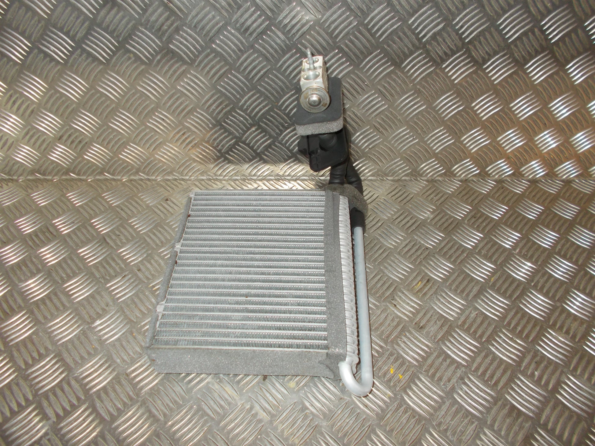 Ford C‑Max 2 Varmeelement Med OEM Nr. AV6N19849AB Fra Ford Ophugger