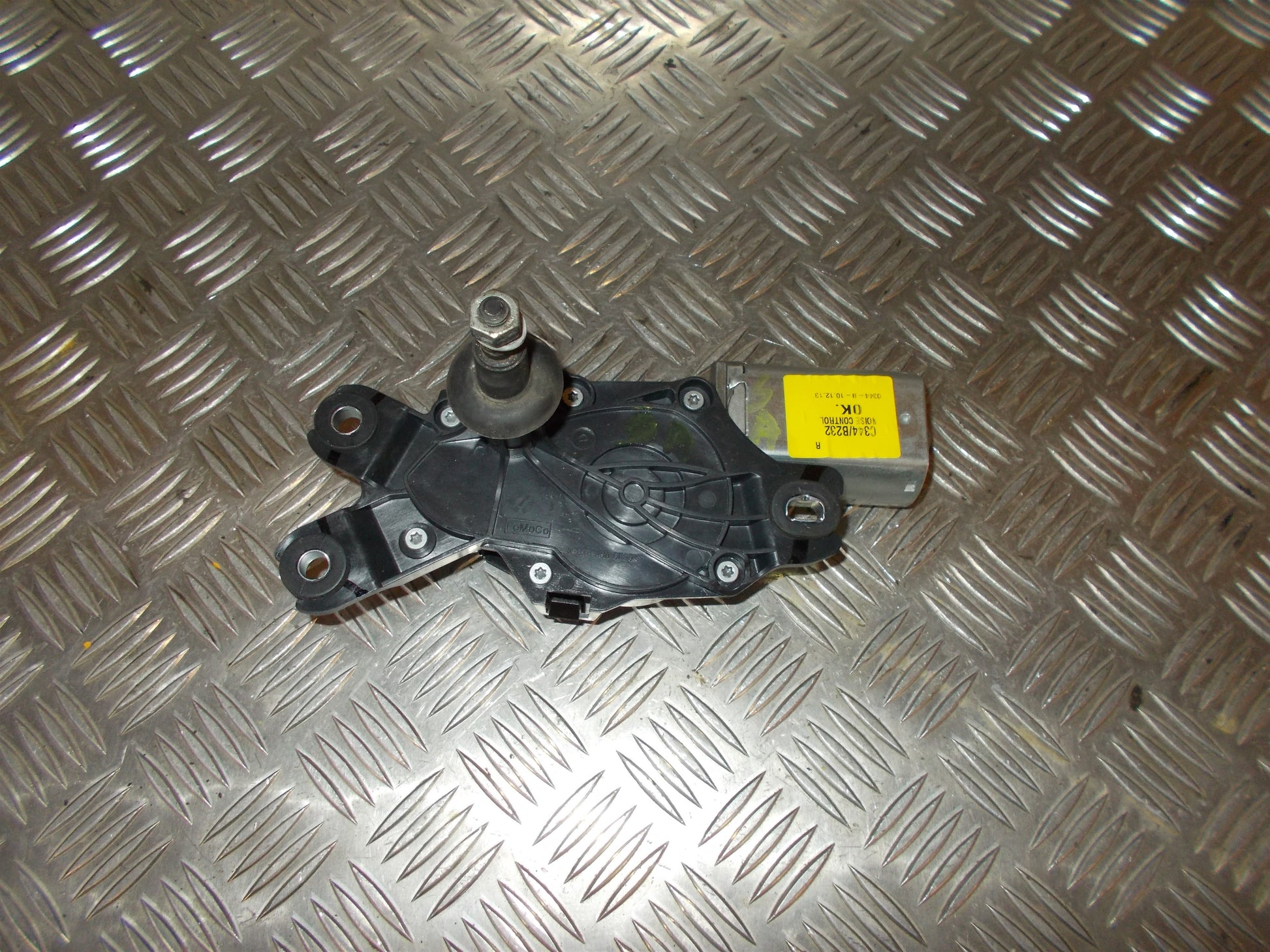 Ford C‑Max 2 Bagrudevisker Motor Med OEM Nr. AV6117K441AC Fra Ford Ophugger
