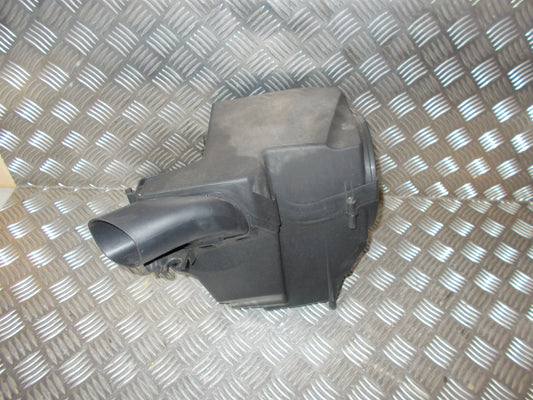 Ford C‑Max 2 Luftfilterkasse  Med OEM Nr. AV619600BG Fra Ford Ophugger