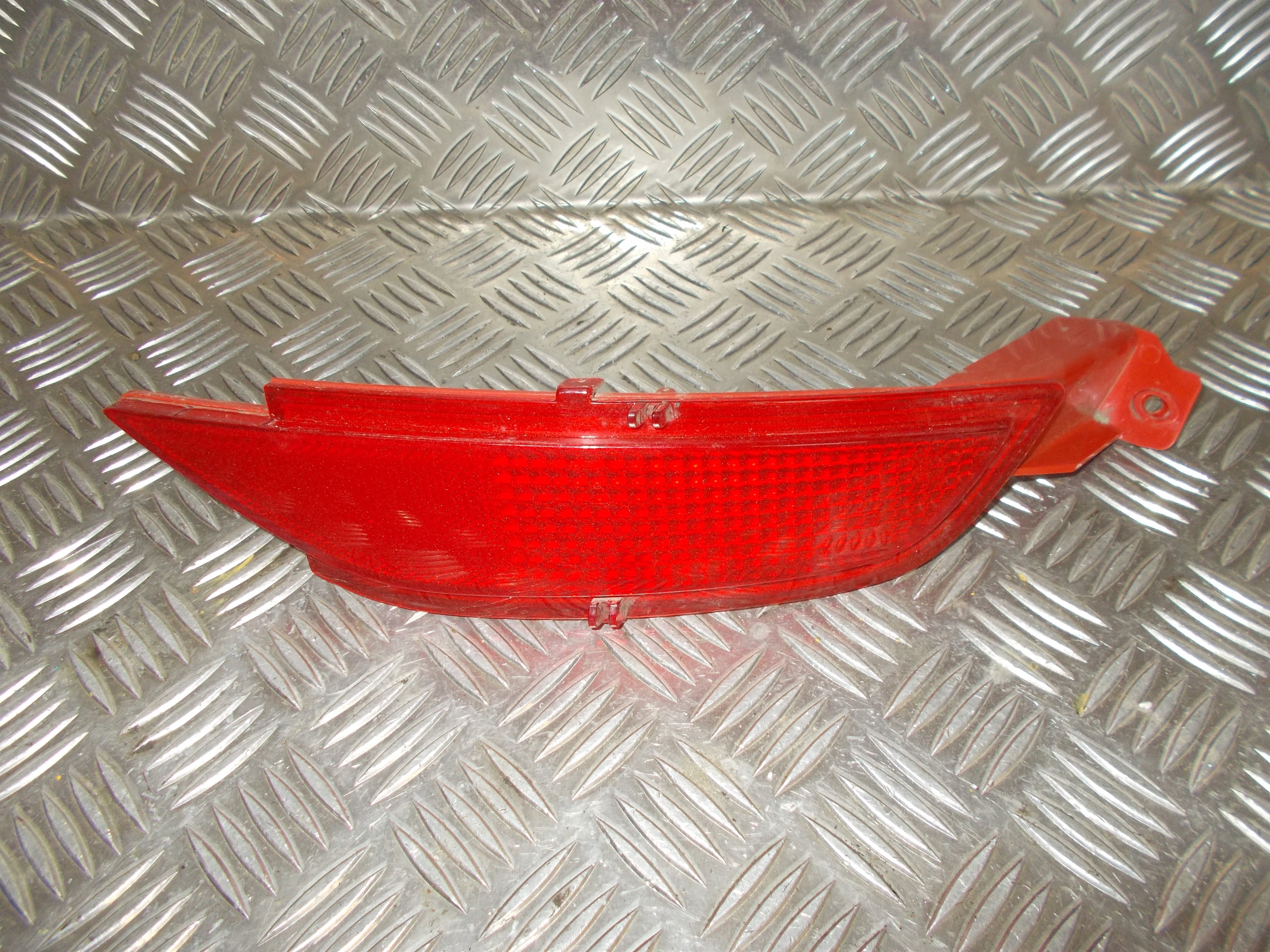 Ford C-Max 2 Refleks Bag Med OEM Nr. BA6117A849AB Fra Ford Ophugger