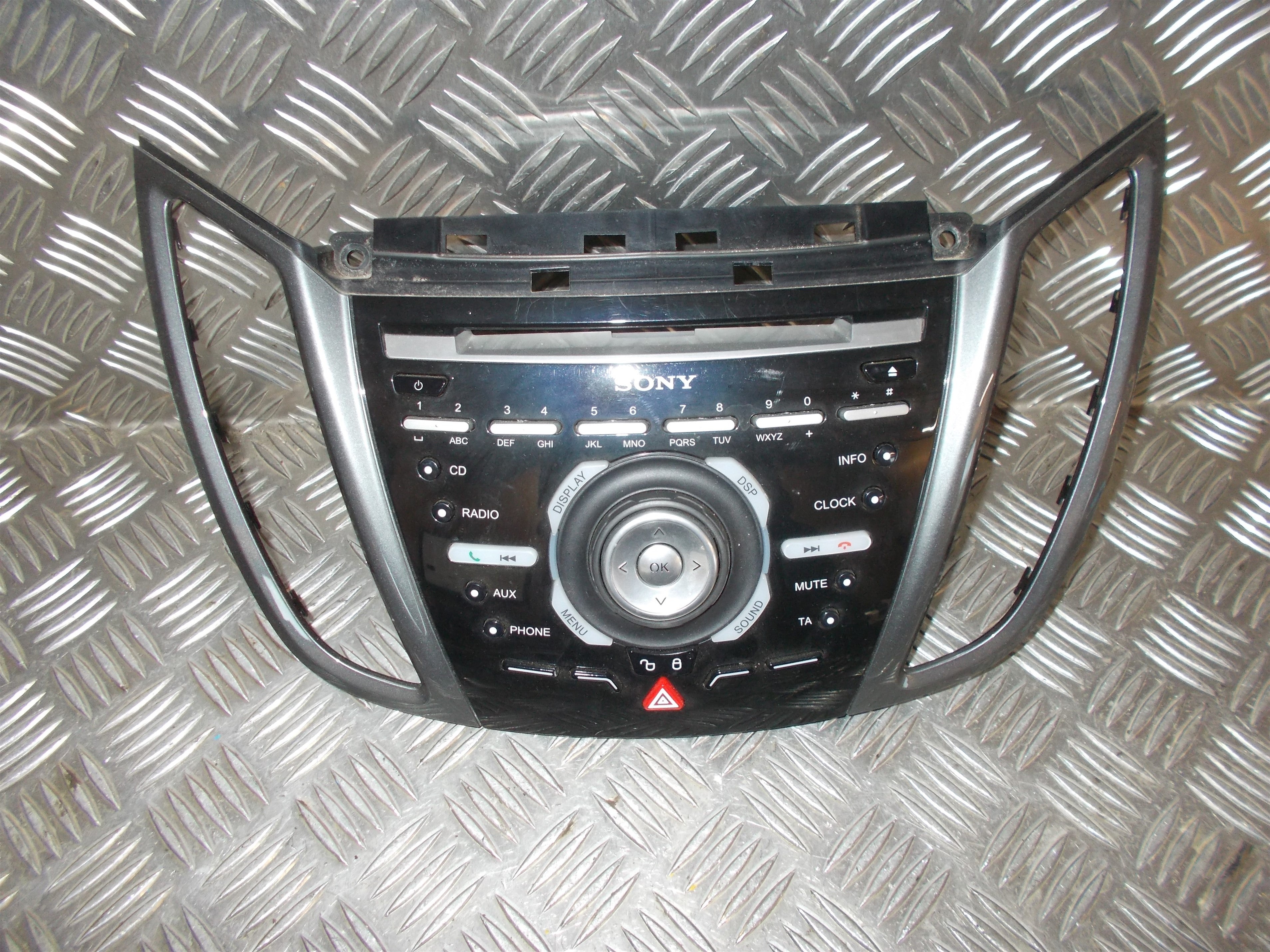 Ford C-Max 2 Radio M/Cd Med OEM Nr. AM5T18K811SA37CE Fra Ford Ophugger