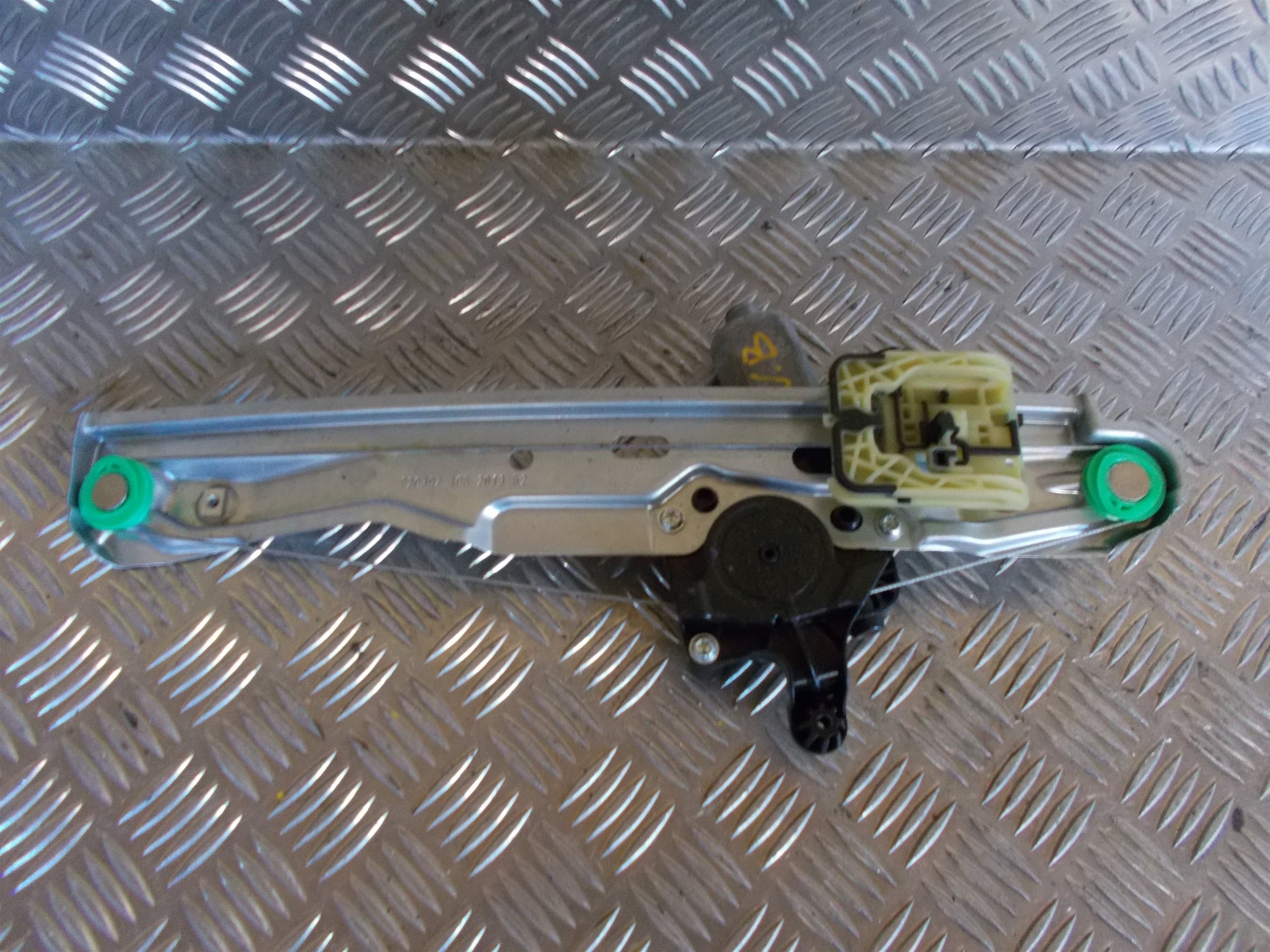 Ford C‑Max 2 Rudemotor - Rudehejs Med OEM Nr. AM51R27001BD Fra Ford Ophugger