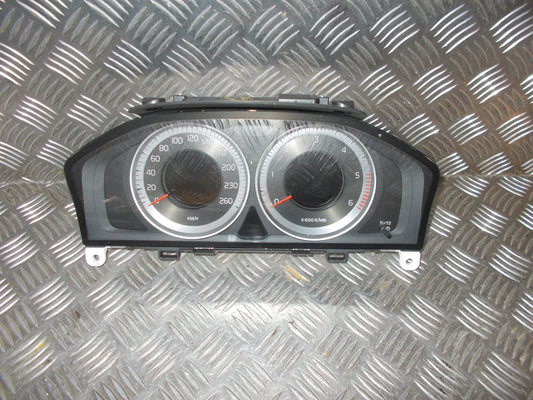 Volvo XC60 Speedometer - Instrument Med OEM Nr. 36001836 Fra Volvo Ophugger