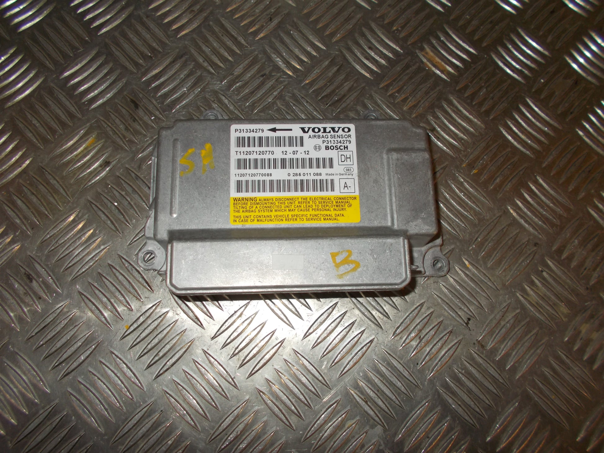 Volvo Xc60 Airbag Elboks Med OEM Nr. 31476103 Fra Volvo Ophugger