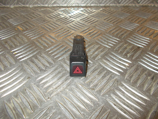 Volvo XC60 Kontakt Katastrofe Med OEM Nr. 9123684 Fra Volvo Ophugger
