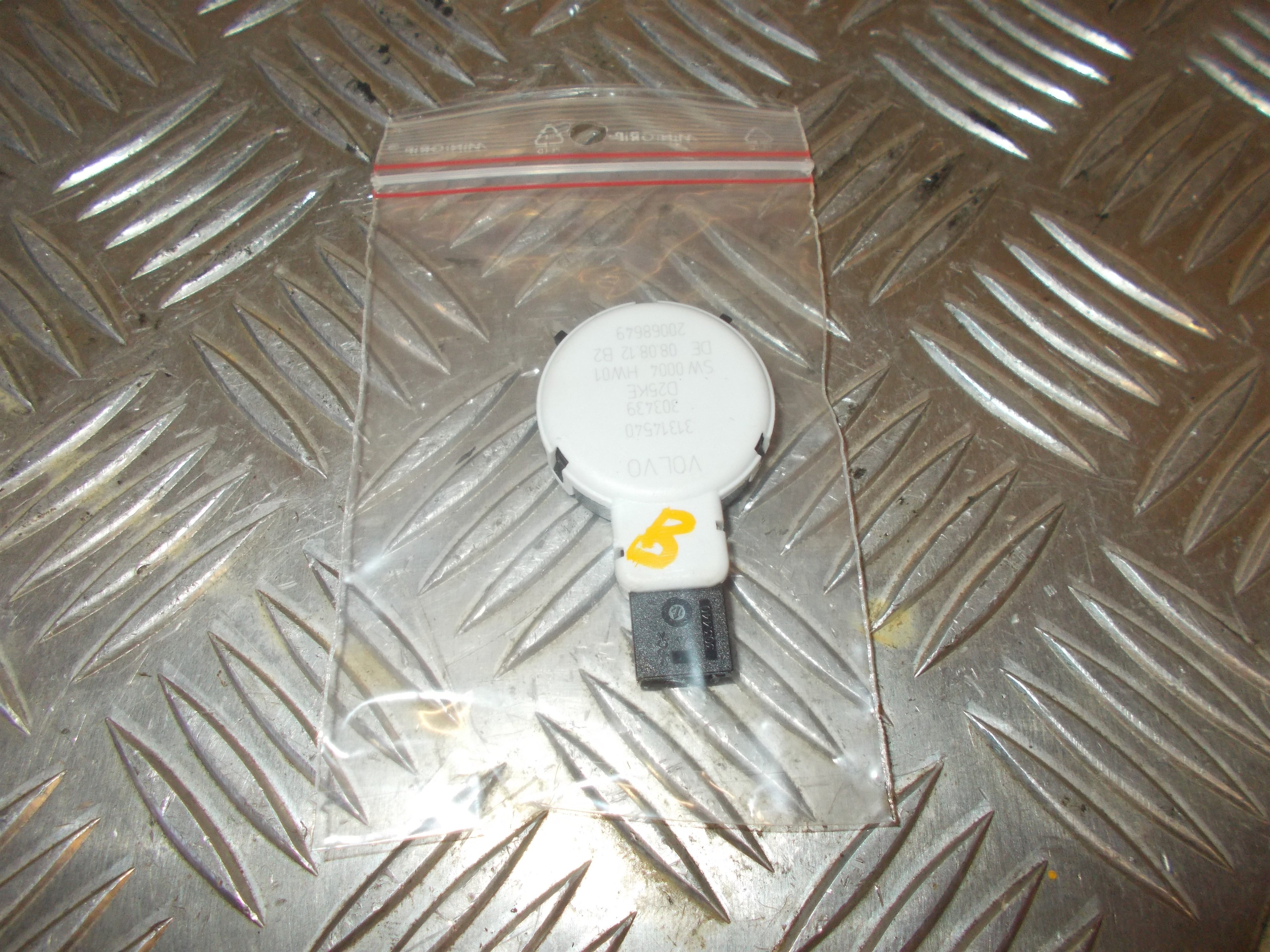 Volvo Xc60 Regnsensor Med OEM Nr. 31314540 Fra Volvo Ophugger