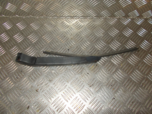 Hyundai I30 GD Viskerarm Med OEM Nr. 98811A5000 Fra Hyundai Ophugger
