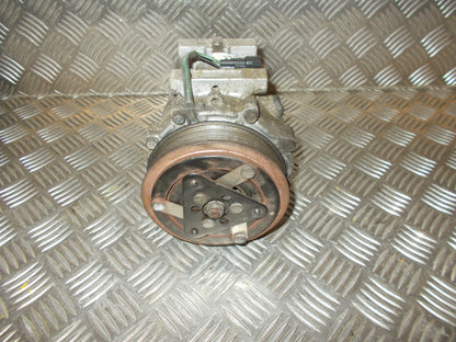 Volvo S40/V50 Aircondition Pumpe Med OEM Nr. 3M5H19D629HE Fra Volvo Ophugger