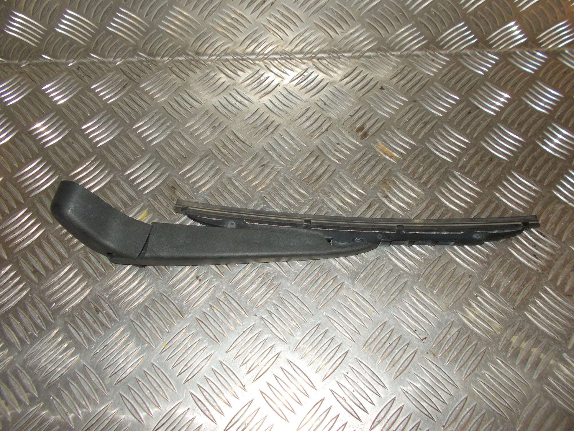 Volvo S40/V50 Viskerarm Med OEM Nr. Ophugger Fra Volvo Ophugger