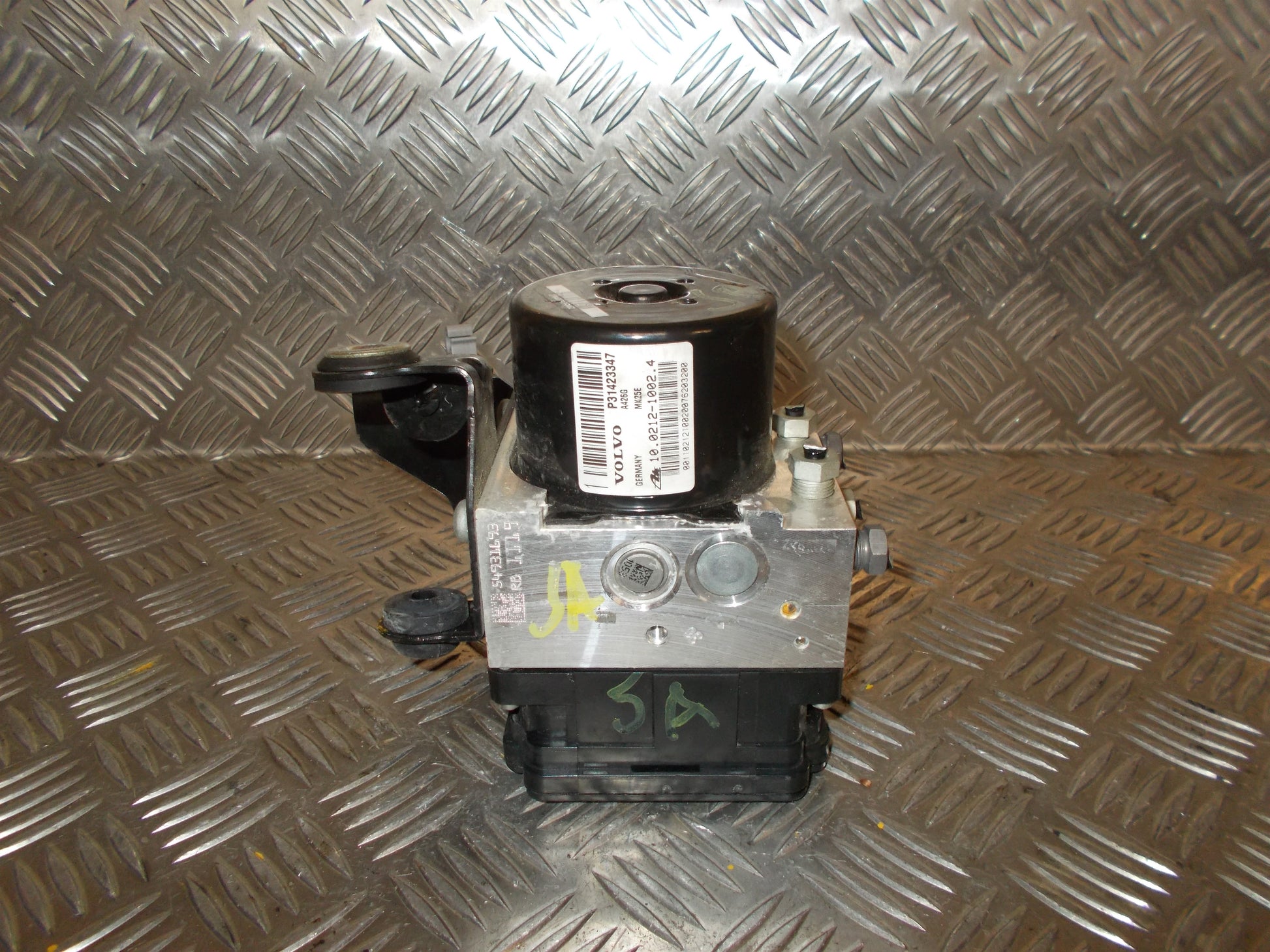 Volvo V70 Abs Pumpe Med OEM Nr. P31423347 Fra Volvo Ophugger
