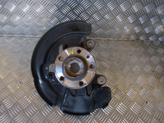 Volvo V70 Spindel For H Med OEM Nr. 31201286 Fra Volvo Ophugger