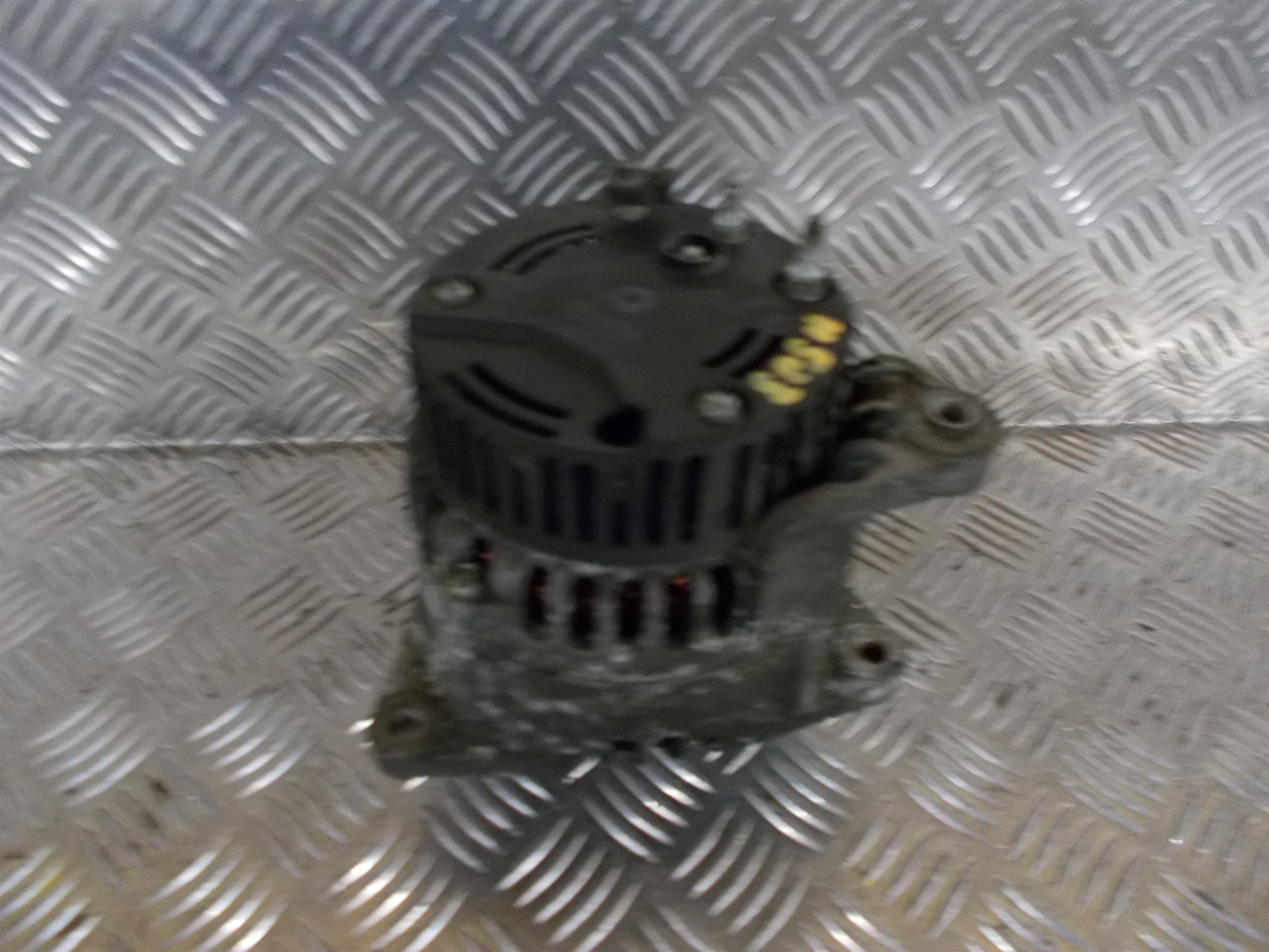 Rover Discovery II Generator Med OEM Nr. AAK5326 Fra Rover Ophugger