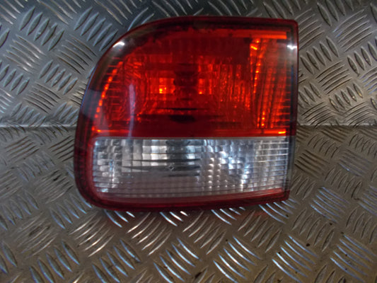 Seat Leon 1M Baglygte Med OEM Nr. Ophugger Fra Seat Ophugger