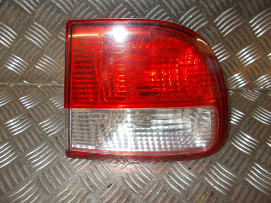Seat Leon 1M Baglygte Med OEM Nr. Ophugger Fra Seat Ophugger