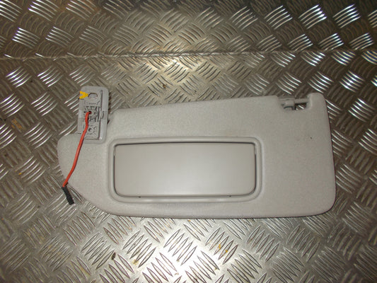 Volvo V70 Solskærm Med OEM Nr. 39823341 Fra Volvo Ophugger
