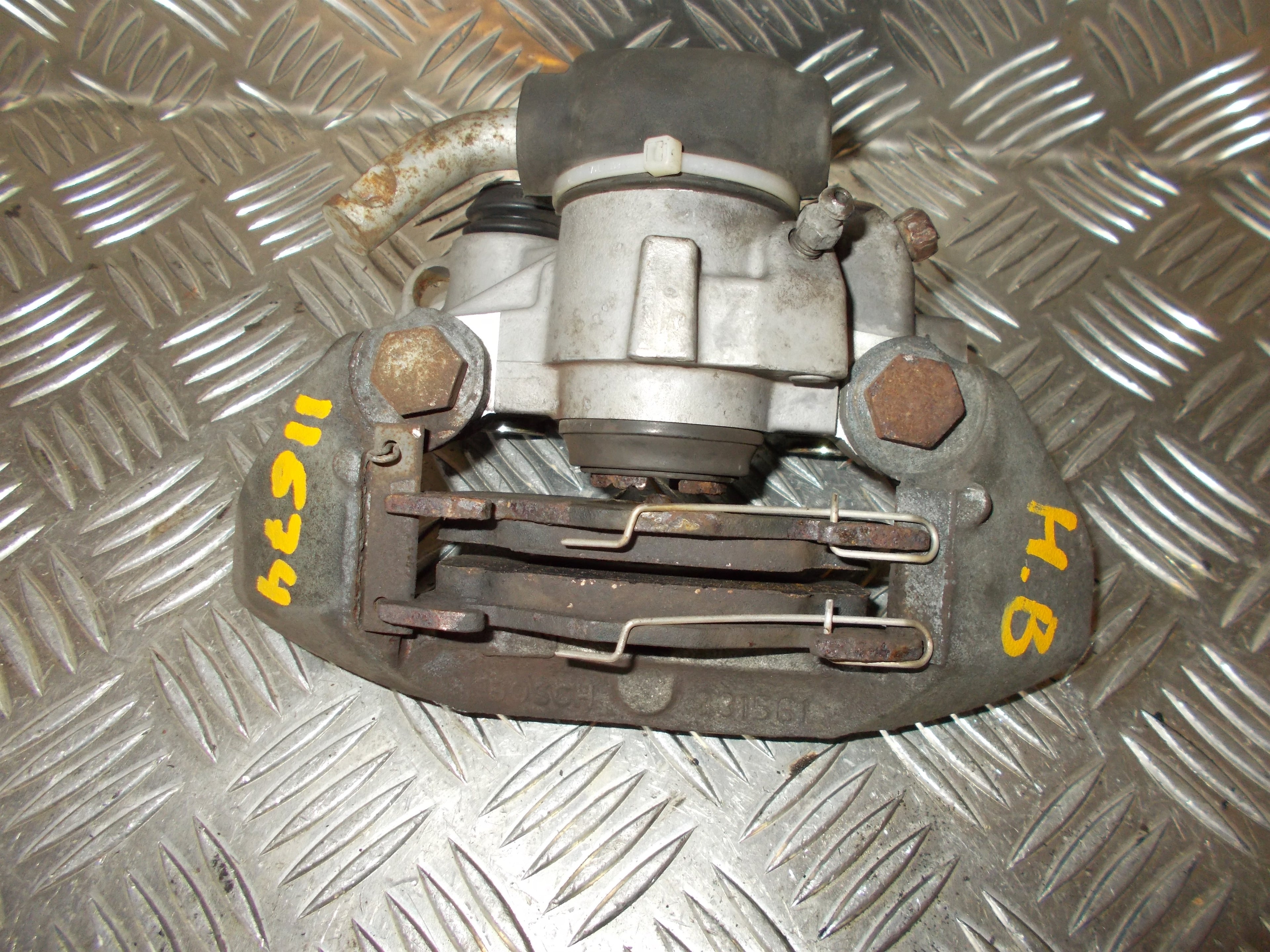 Peugeot 206 Bremsekaliber Hb Med OEM Nr. 440162 Fra Peugeot Ophugger
