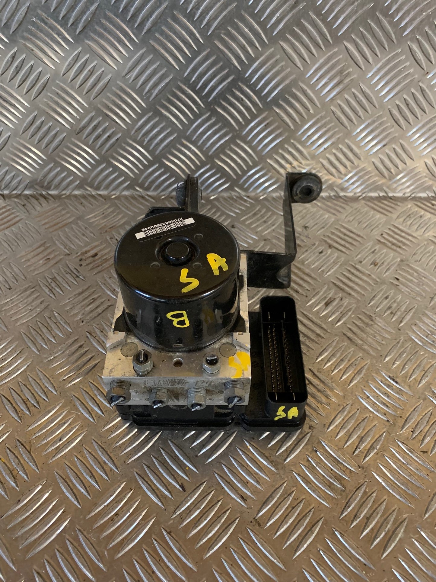 Ford C‑Max 2 Abs Pumpe Med OEM Nr. BV612C405AL Fra Ford Ophugger