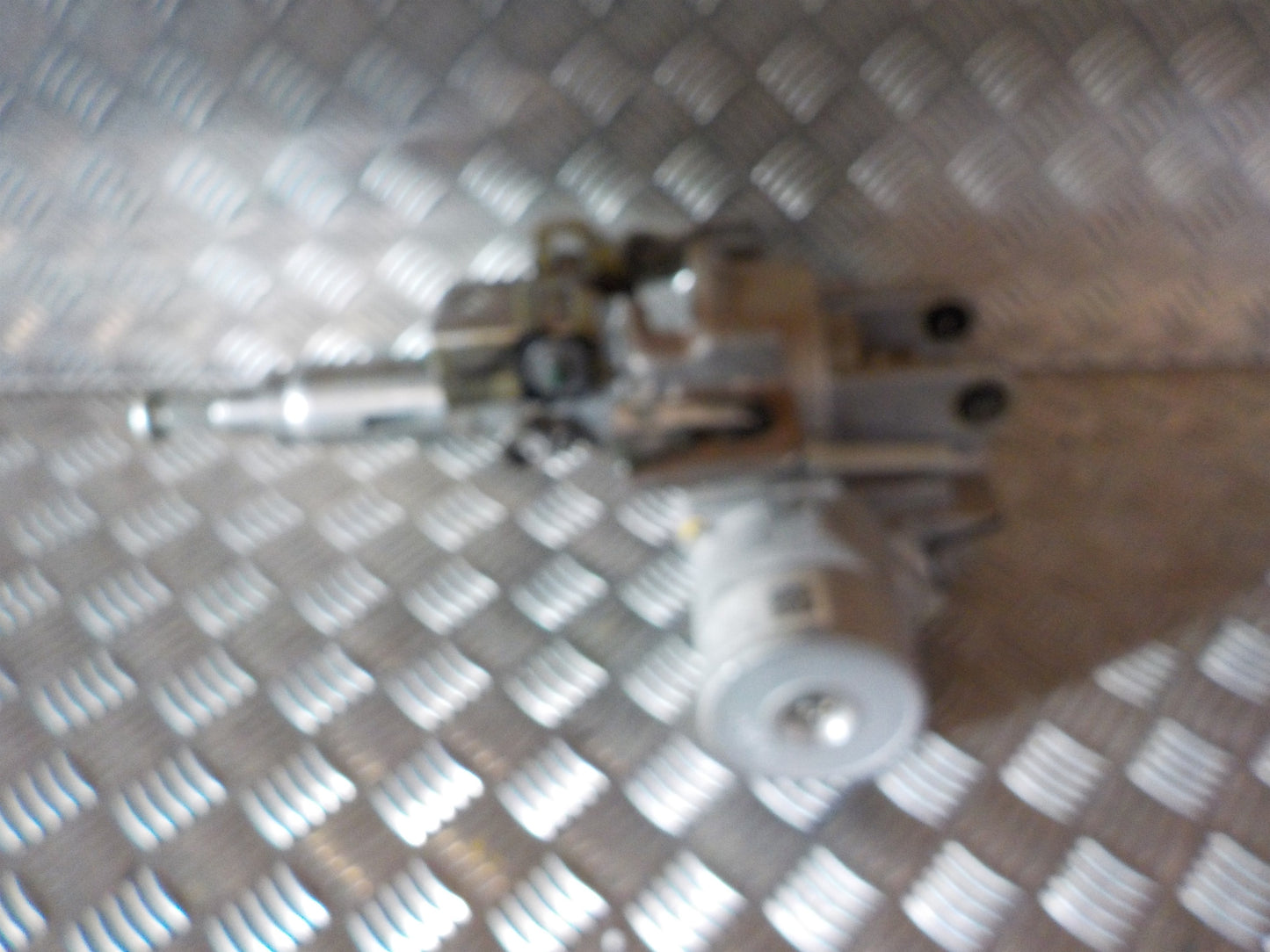 Fiat Punto Evo Ratstamme M/El-Servo Med OEM Nr. 51863959 Fra Fiat Ophugger