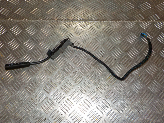 Mercedes C W203 Fartpilot Kontakt Med OEM Nr. A20354502247C45 Fra Mercedes Ophugger