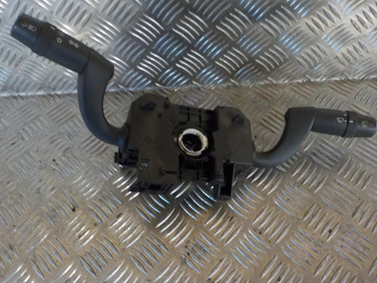 Fiat Ducato Kontakt Combi Med OEM Nr. 735430093 Fra Fiat Ophugger