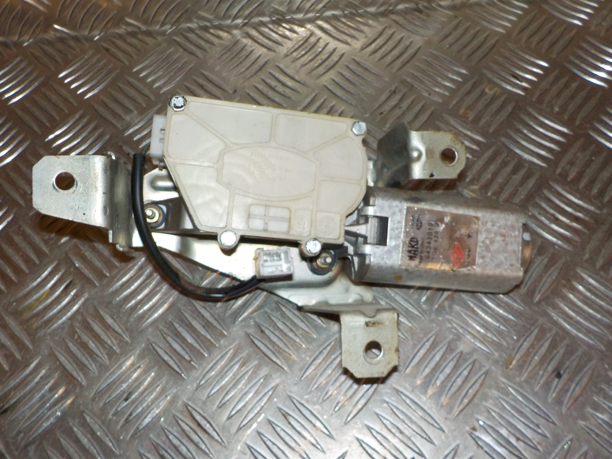 Fiat Doblo Bagrudevisker Motor Med OEM Nr. Ophugger Fra Fiat Ophugger